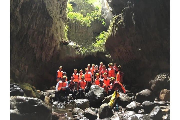 Exploring Bayano Caves: Half-Day Lake Bayano Adventure from Panama City photo 2