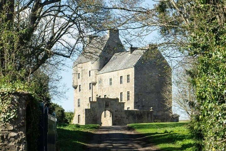 Outlander Private Day Tour from Glasgow — Doune, Midhope, Aberdour & Blackness photo 4