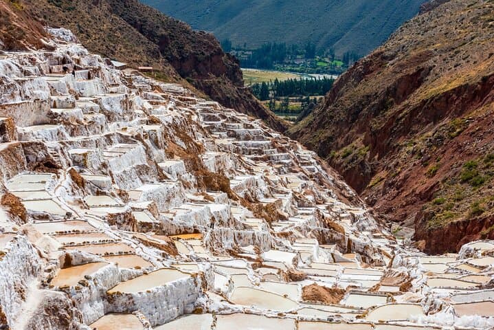 Sacred Valley Day Tour: Maras Salt Mines, Moray Terraces & Ollantaytambo photo 5