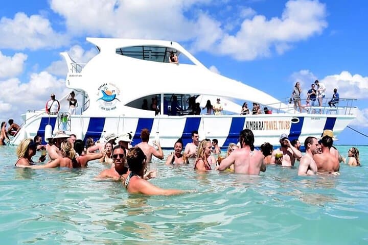 Punta Cana Party Boat: Snorkel Reefs, Natural Pool & Open-Bar Cruise
