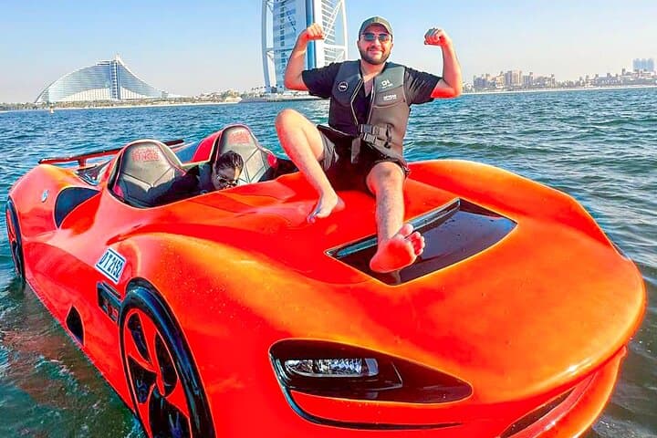 Burj Al Arab Jetcar Ride: 20-Min Guided High-Power Water Adventure in Dubai photo 4