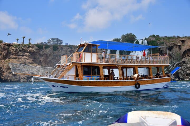 Antalya Waterfall Cruise with Lunch: Lower Düden & Lara Beach photo 3