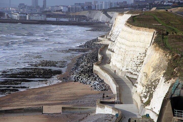 E‑Bike Brighton Cliffs & South Downs: Coastal Rides, Chalk Trails and Seafront Stops photo 6