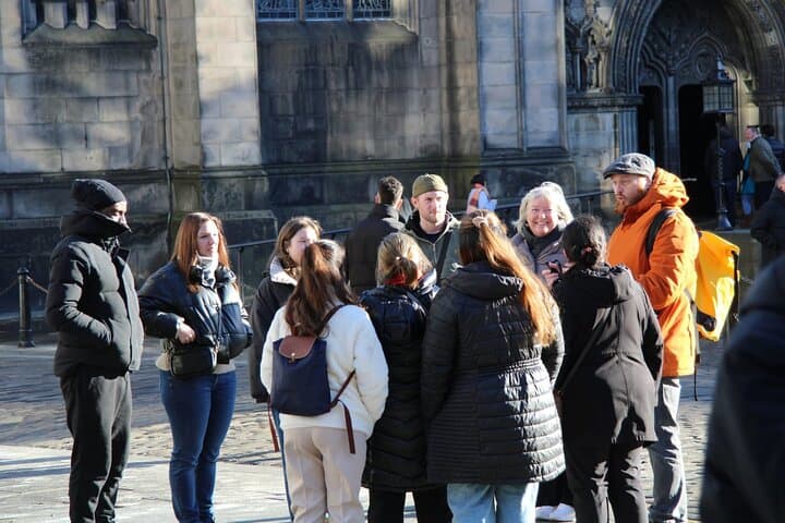 Royal Mile Guided Walking Tour — Comedy and History from Castle to Palace