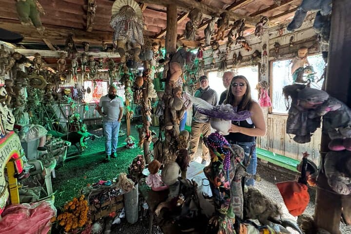 Xochimilco Canals Boat Tour: Doll Island & Ajolote (Axolotl) Shrine photo 3
