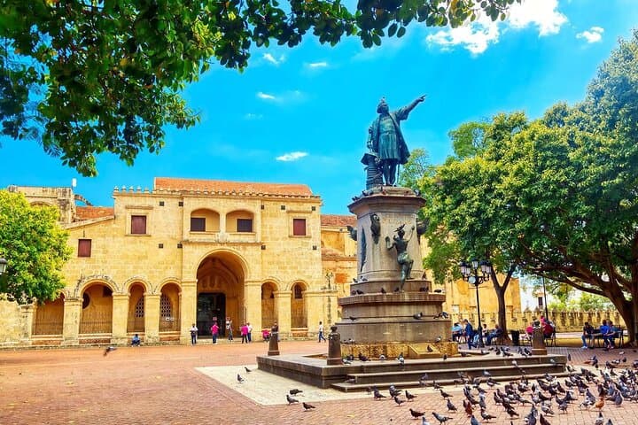 Santo Domingo Full-Day Cultural & Historic Tour from Punta Cana