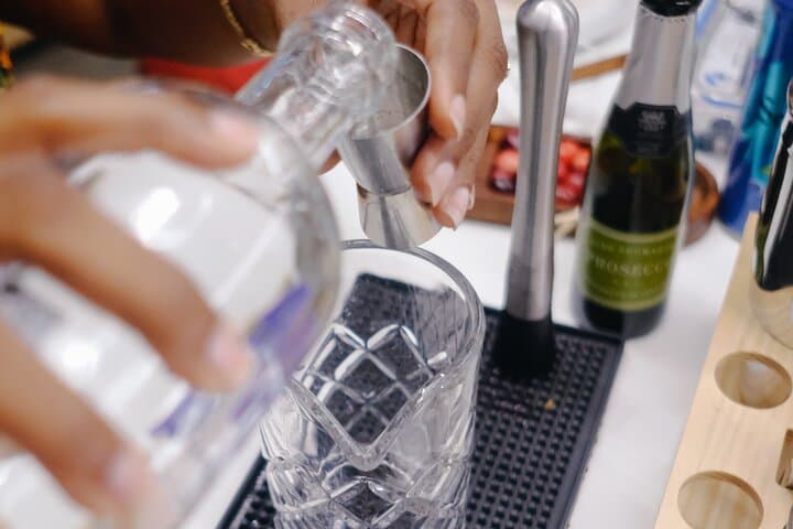 Private Cocktail-Making Class in Tortola — Craft Painkiller, Bushwacker & Rum Punch photo 6