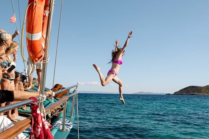 Athens Mini Cruise: East Attica Hidden Gems — 4-Hour Swim & Snorkel Escape photo 5