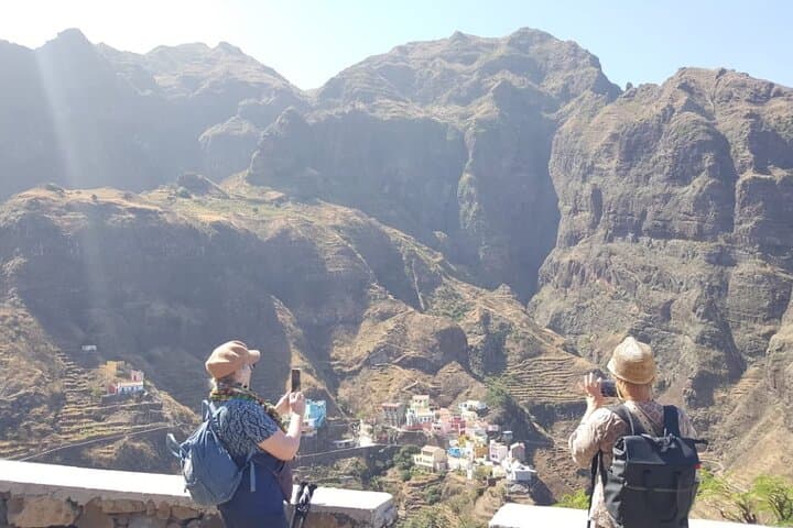 Ponta do Sol to Fontainhas Coastal Walk — Santo Antão's Clifftop Village photo 2