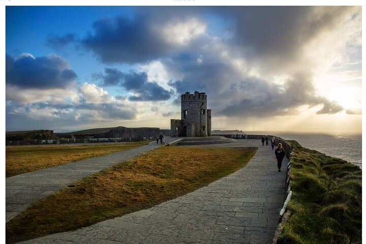 Day Trip from Dublin to Cliffs of Moher, Ennis & Bunratty Castle photo 5