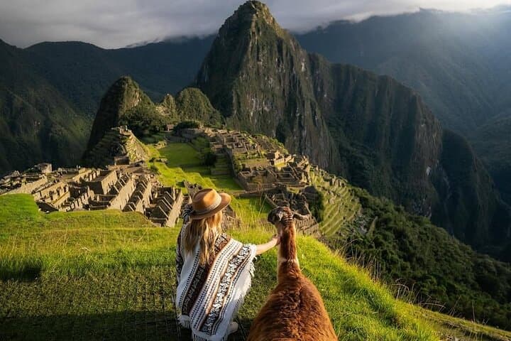 8-Day Peru Explorer: Lima, Ica, Nazca, Sacred Valley & Machu Picchu photo 4