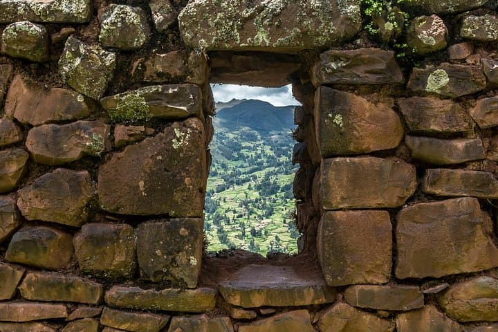 Sacred Valley of the Incas Tour from Cusco — Ollantaytambo, Maras & Pisac Guide photo 1
