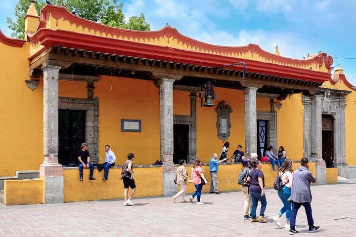 Frida Kahlo Coyoacán Self-Guided Walking Tour — Mexico City Outdoor Audio Guide photo 4
