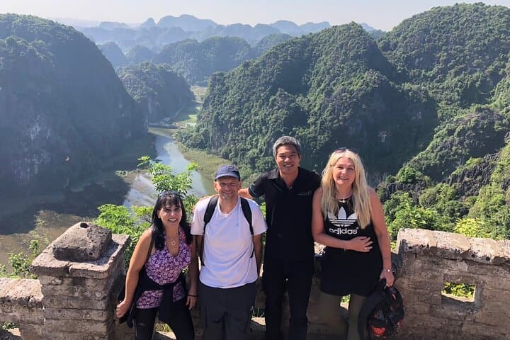 Ninh Binh in a Day: Trang An, Mua Cave & Hoa Lu Luxury Tour photo 1