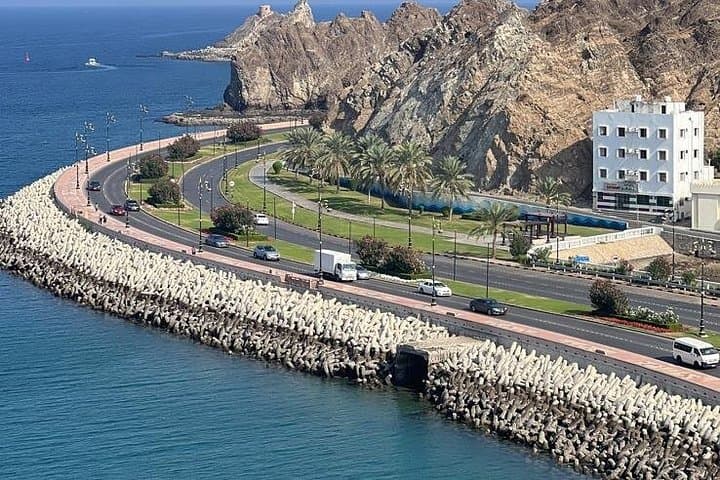 Private Muscat Highlights Tour — Sultan Qaboos Mosque, Muttrah Souq & Al Alam Palace photo 2
