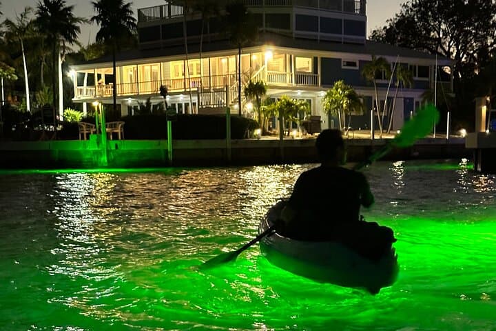 Sunset Kayak Adventure with Enchanting Underwater Lights in the Florida Keys photo 6