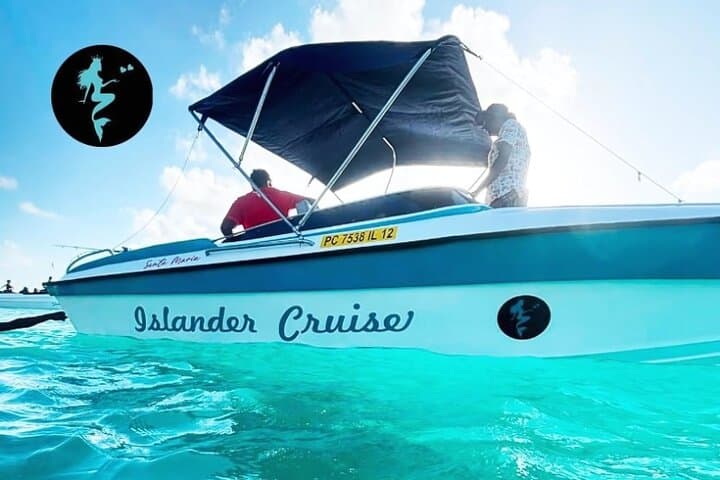 Deer Island & 5-Island Speedboat Cruise with Lunch from Trou d'Eau Douce