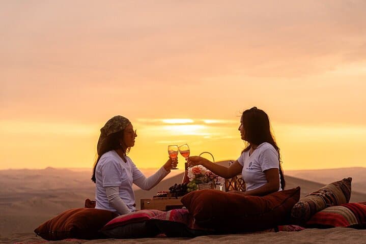 Sunset Picnic & Dune Buggy Adventure in Huacachina, Peru photo 2