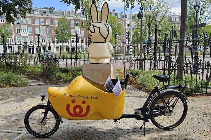 Amsterdam Private Clog Bike Experience — Windmill, Cheese & Family Crafts