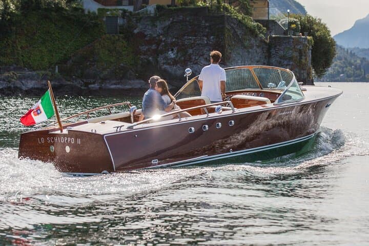 Private Luxury Tour of Lugano and Lake Como: Bellagio & Como Private Boat Experience photo 1