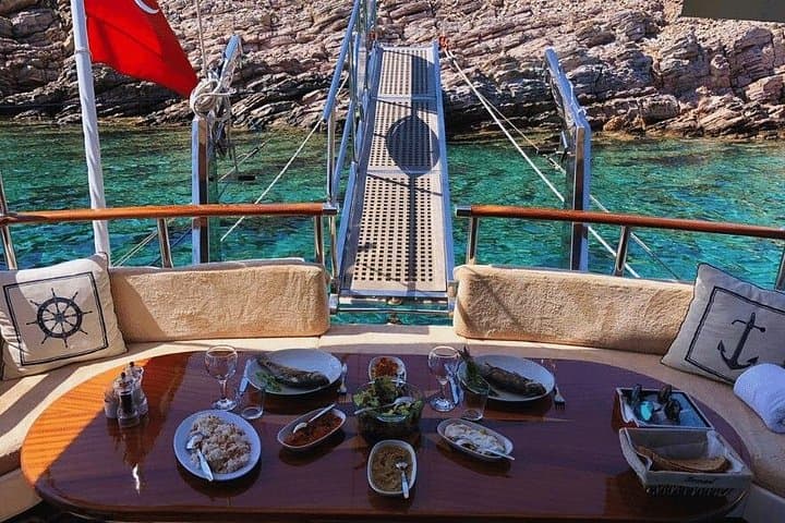 Bodrum Private Boat Snorkeling: 6-Hour Tour of 3 Bays with Lunch photo 2