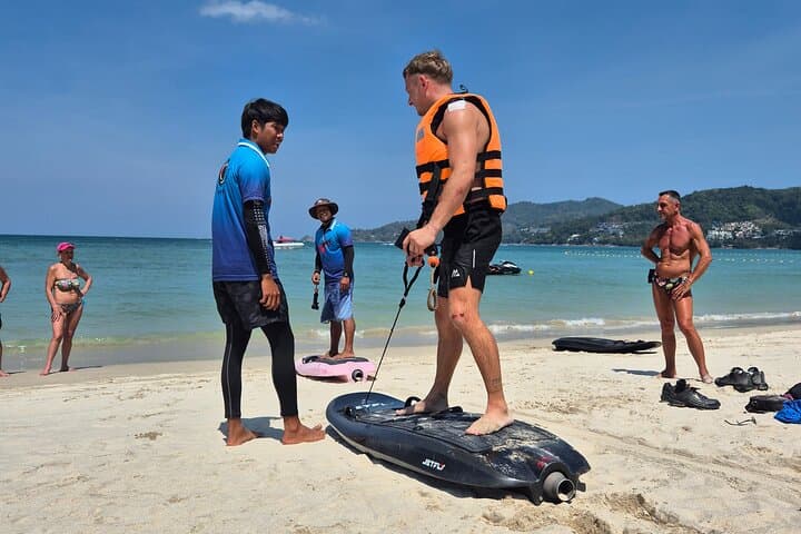 Electric Surfboard Adventure in Patong Bay: Glide the Future of Surfing in Phuket photo 3