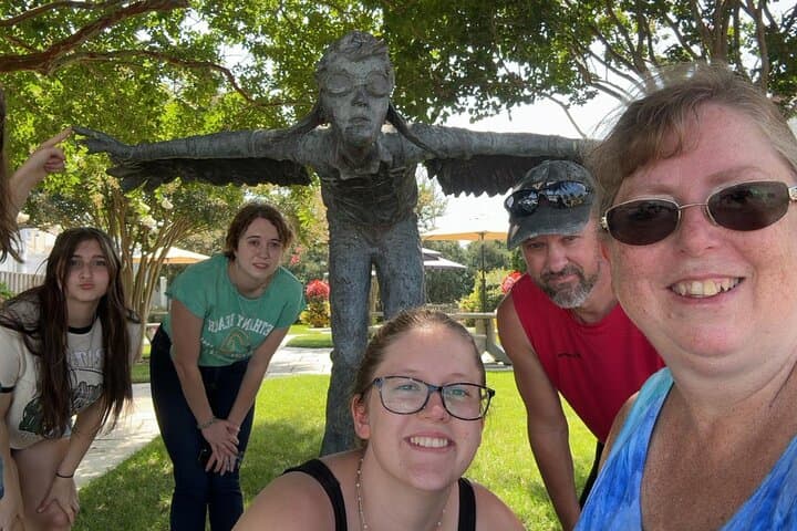Magical Madison Scavenger Hunt — Interactive Urban Adventure in New Jersey photo 3