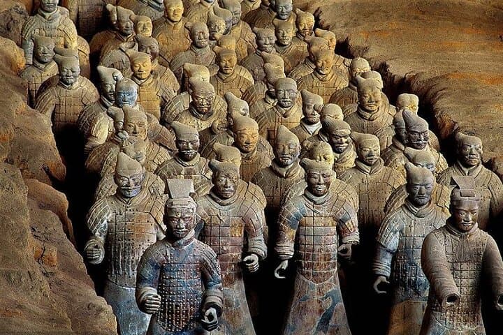 Xi'an Terracotta Army Private Day Trip with City Wall, Pagodas & Hot Springs photo 4