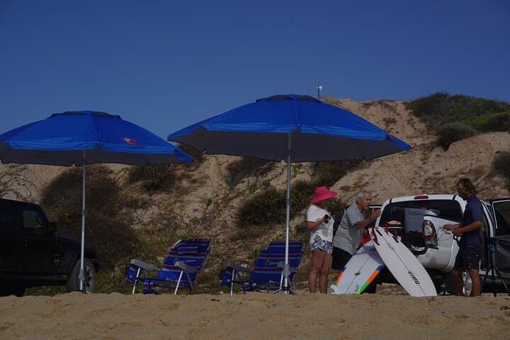 Four-by-Four Surf Lesson: East Cape & Cerritos Beach Surf Transfer with Pro Photos photo 5