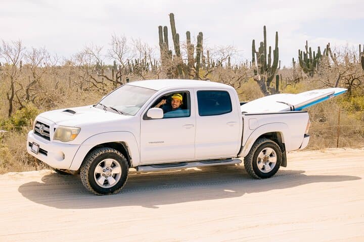 Four-by-Four Surf Lesson: East Cape & Cerritos Beach Surf Transfer with Pro Photos photo 2