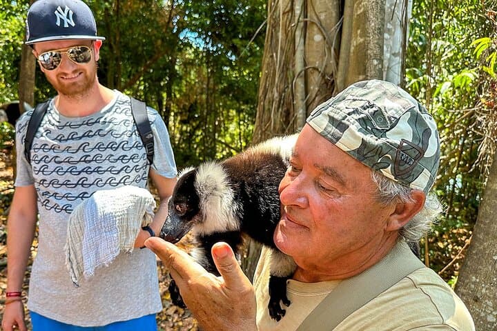 13-Day Madagascar Wildlife & Beach Adventure: Lemurs, Tsingy Rouge & Nosy Be photo 2