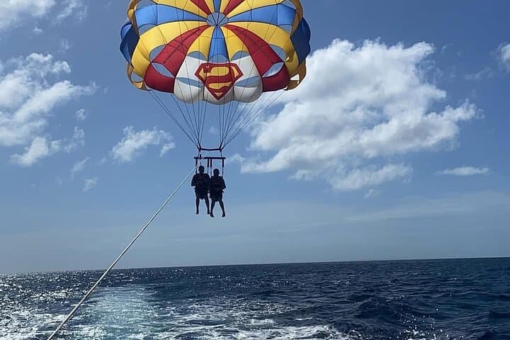 Private Boracay Parasailing Adventure: 15-Min Aerial Ride Over White Beach photo 5