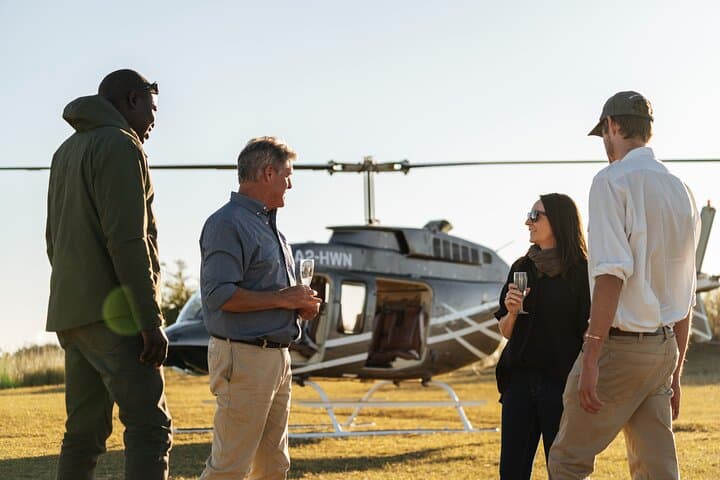 Okavango Delta Helicopter Tour with Champagne Stop — 45-Min Scenic Flight from Maun photo 6