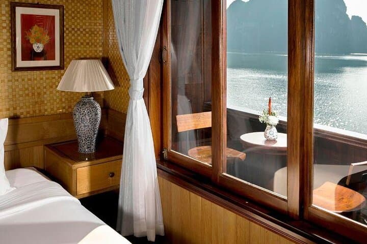 Halong Bay 4-Day Shared Cruise: Kayaking, Caves & Titov Island photo 2