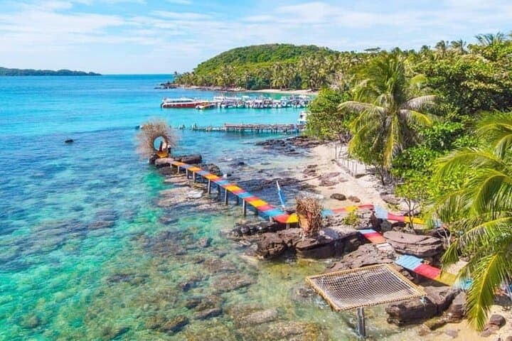 Phu Quoc 3-Island Discovery: Snorkel, Cable Car & Hon Thom Water Park photo 4