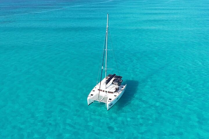 Private Catamaran to Isla Mujeres — Full-Day Charter from Cancún photo 4