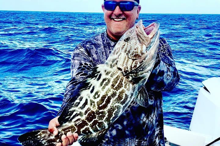 Chase Pelagics: Key West Inshore & Offshore Fishing on a 34‑ft Contender photo 4