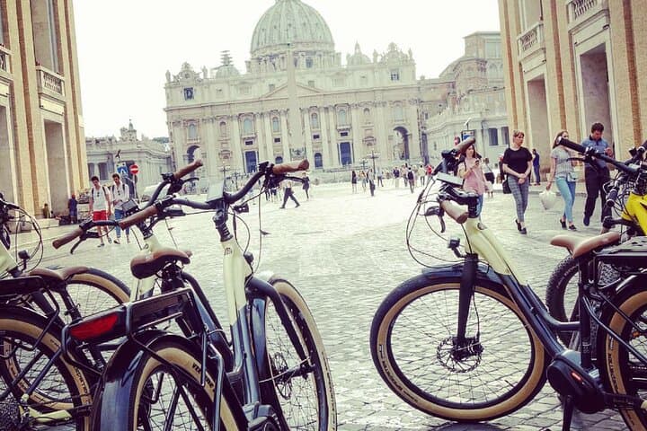 See Rome in One Day: Full-Day E‑Bike Tour with Lunch photo 2