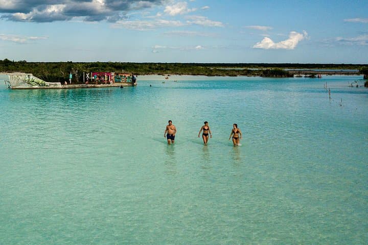Private Sailing Adventure in Bacalar Lagoon: Mangroves, Cenotes & Bird Island photo 2