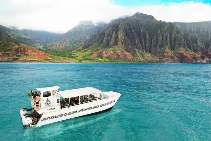 Imiloa Express Kauai Whale Watch & Cocktail Catamaran Cruise photo 2