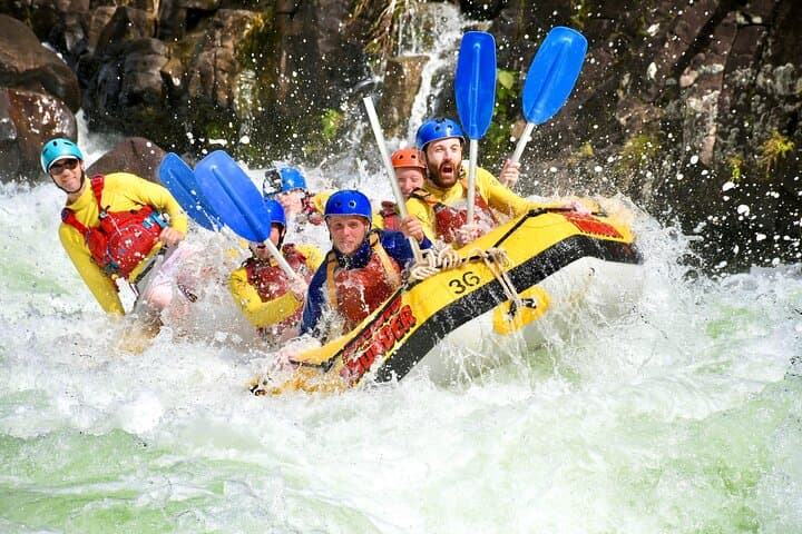 Tully River Full-Day White Water Rafting — Grade 4/5 in Tully Gorge photo 2