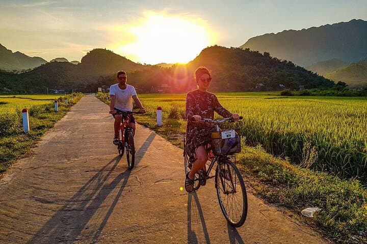 Luxury Mai Chau Day Trip from Hanoi — Biking, Thung Khe Pass & Mo Luong Cave photo 3