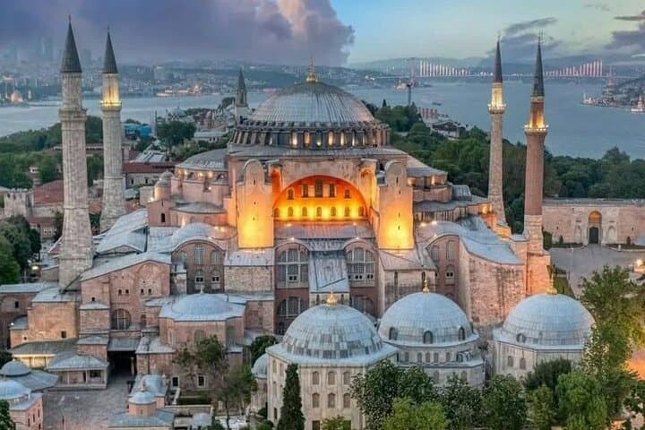 Half-Day Sultanahmet & Hagia Sophia Afternoon Tour — Istanbul Highlights