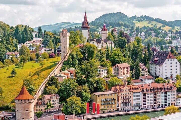 Instagrammable Lucerne Walking Tour: Capture Chapel Bridge & Old Town photo 4
