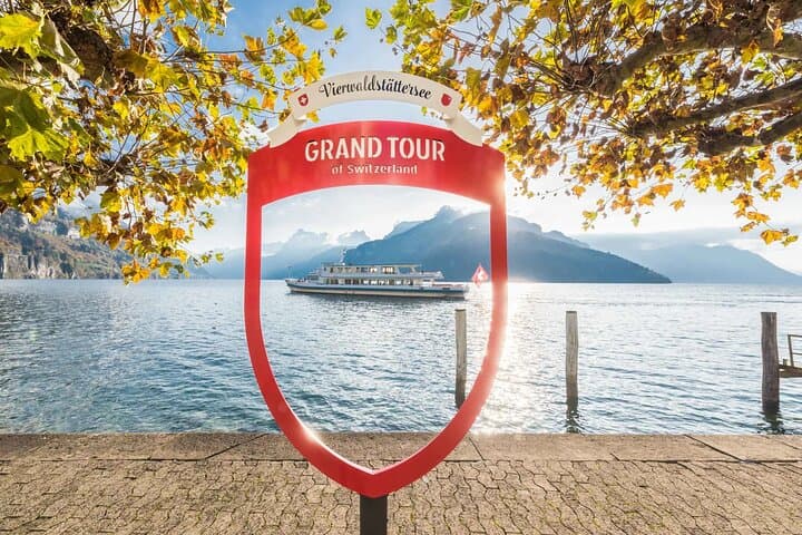 Instagrammable Lucerne Walking Tour: Capture Chapel Bridge & Old Town photo 5