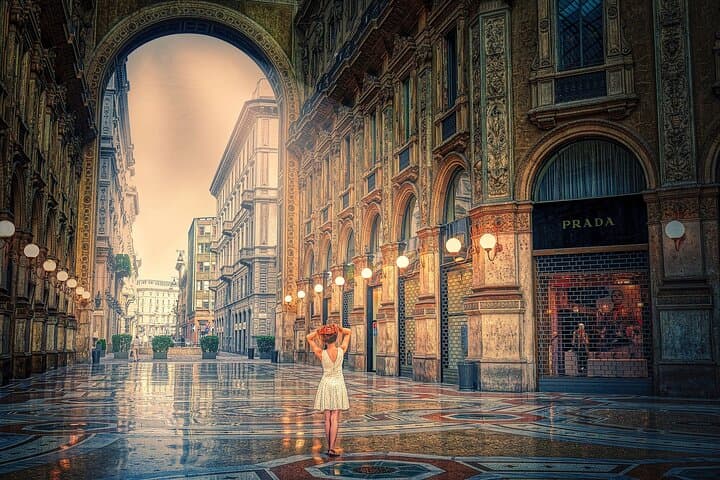 Discover Brera: Milan's Hidden Stories and Aperitif Walking Tour photo 3