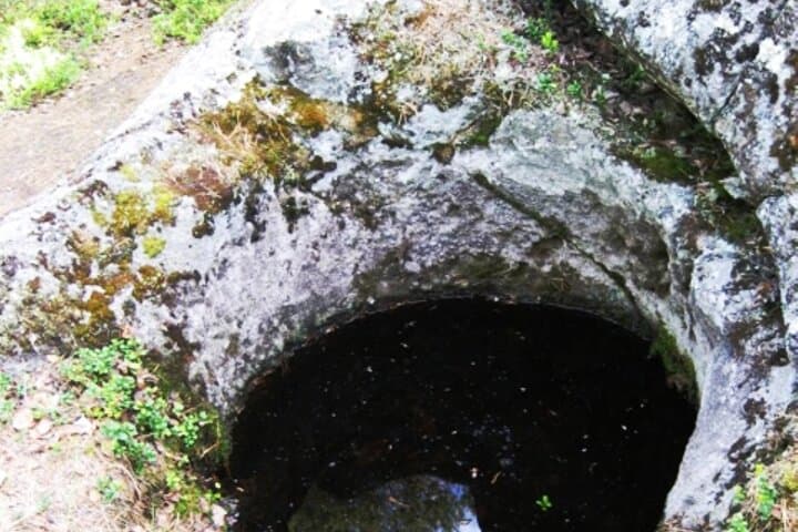 Rovaniemi Devil's Churns: Explore Sukulanrakka's Giant Potholes photo 4