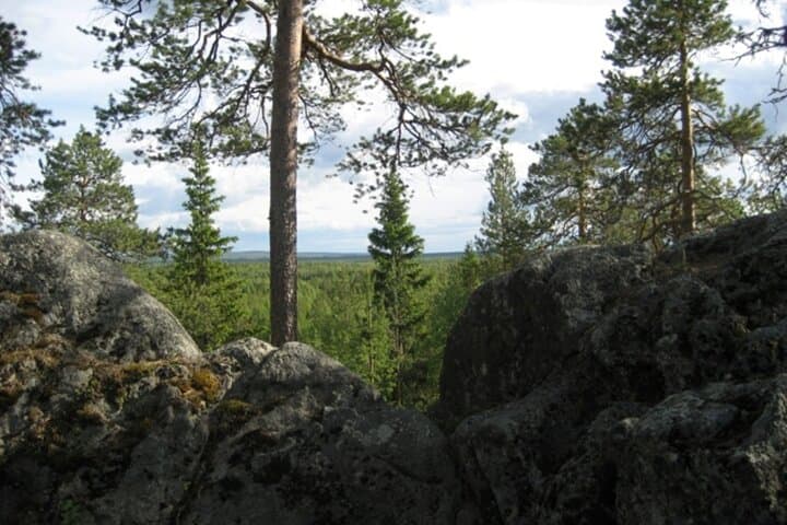 Rovaniemi Devil's Churns: Explore Sukulanrakka's Giant Potholes photo 6
