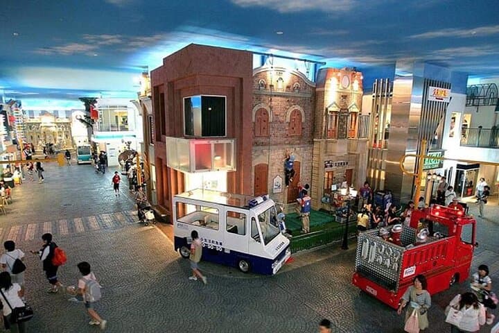 KidZania Dubai — Full-Day Interactive Edutainment at Dubai Mall photo 4