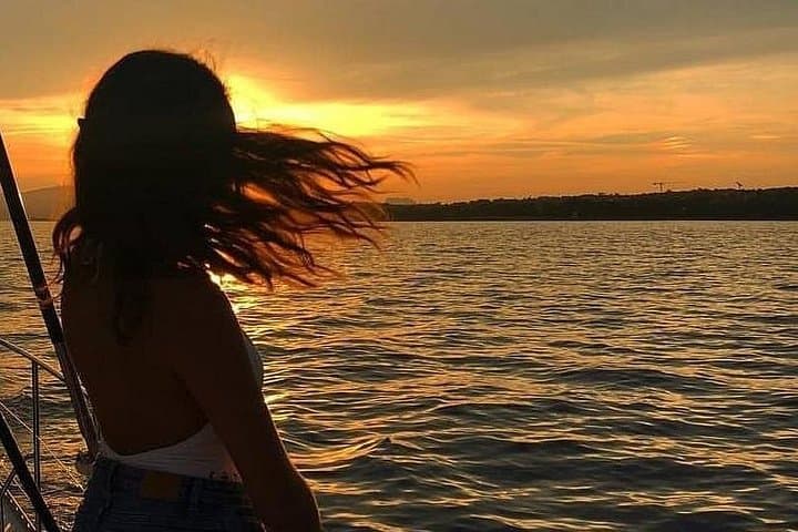 Sunset Catamaran Cruise Bay of Gandia — 90-Minute Mediterranean Cava Experience photo 4